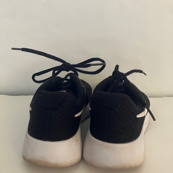 Kids Size 3 Running Shoes - Picture 3 of 3